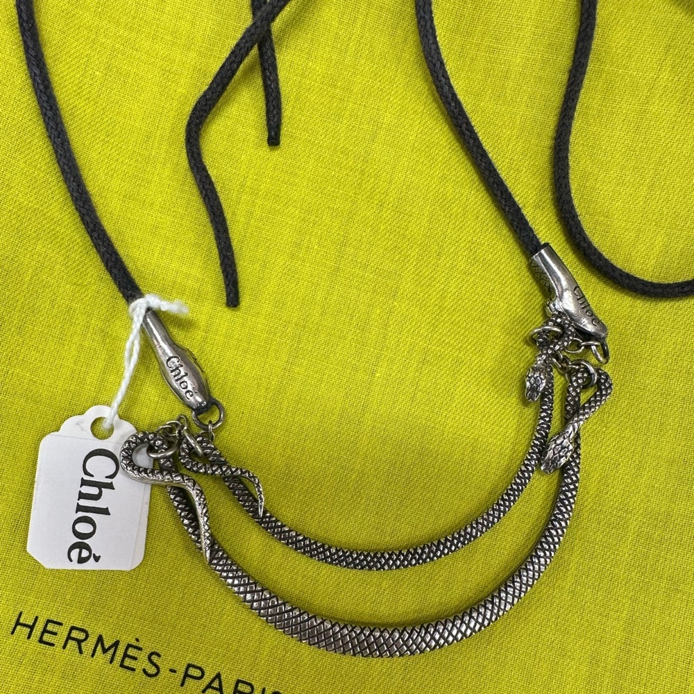 Chloe necklace